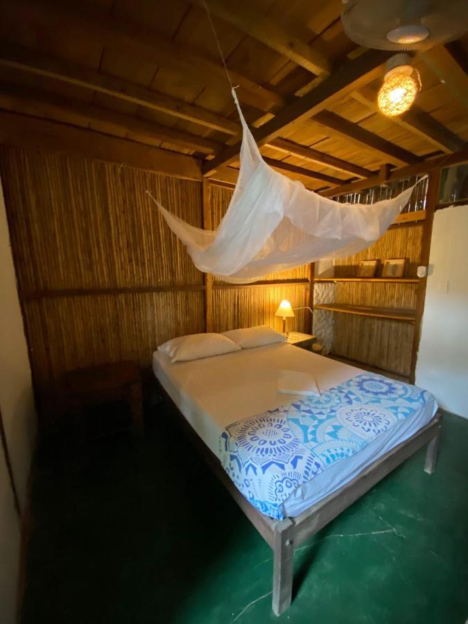 Hostal Zinpar 帕洛米诺 外观 照片