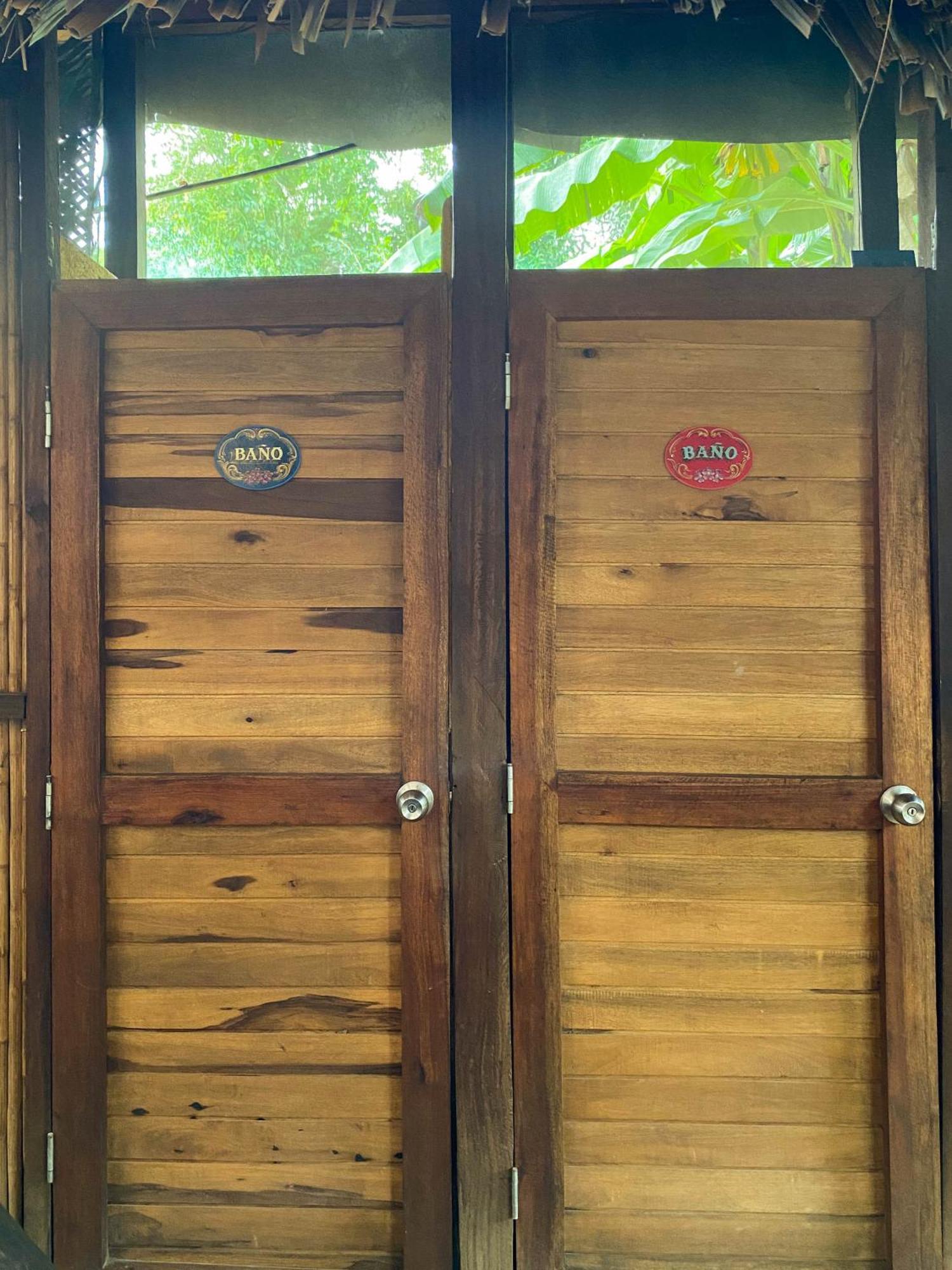 Hostal Zinpar 帕洛米诺 外观 照片